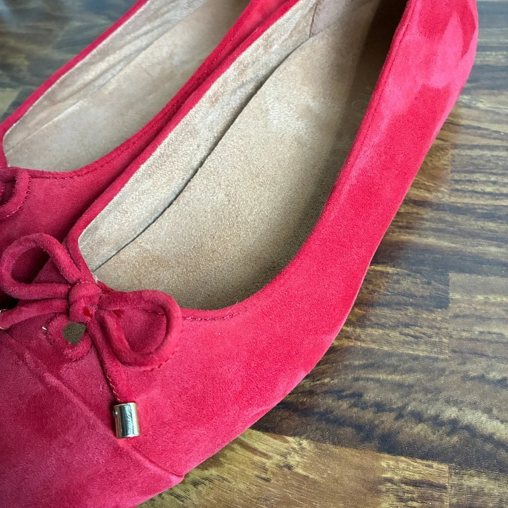 Vionic Womens Klara Suede Square Toe Bow Ballet Flat Size 9 Red